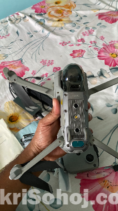 DJI Mavic air 2